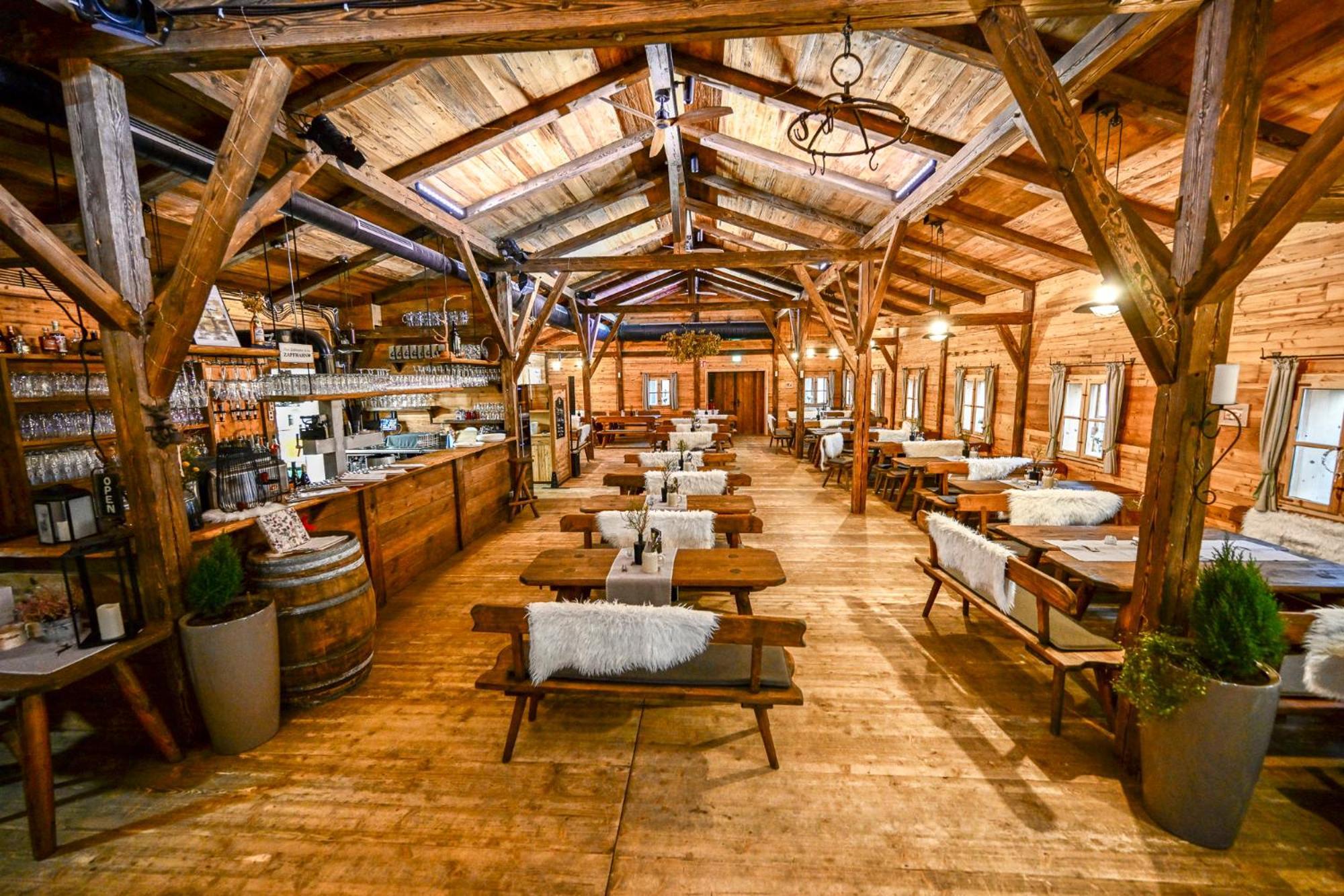 Das Acker Hotel Нойбург-ан-дер-Донау Экстерьер фото